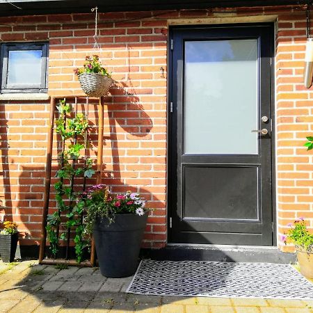 5Minute Walk To Lego House - Private Studio Room With Bathroom 빌룬드 외부 사진