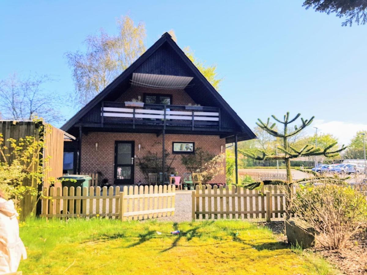 5Minute Walk To Lego House - Private Studio Room With Bathroom 빌룬드 외부 사진